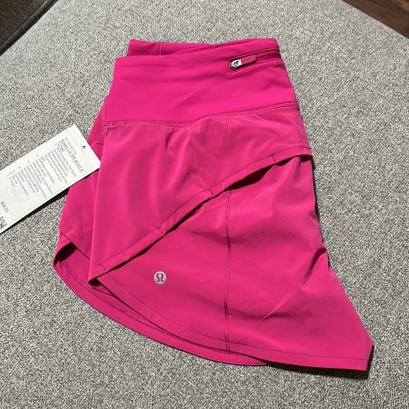 NWT Lululemon Speed Up MR Short 4”* lined - Picture 3 of 6